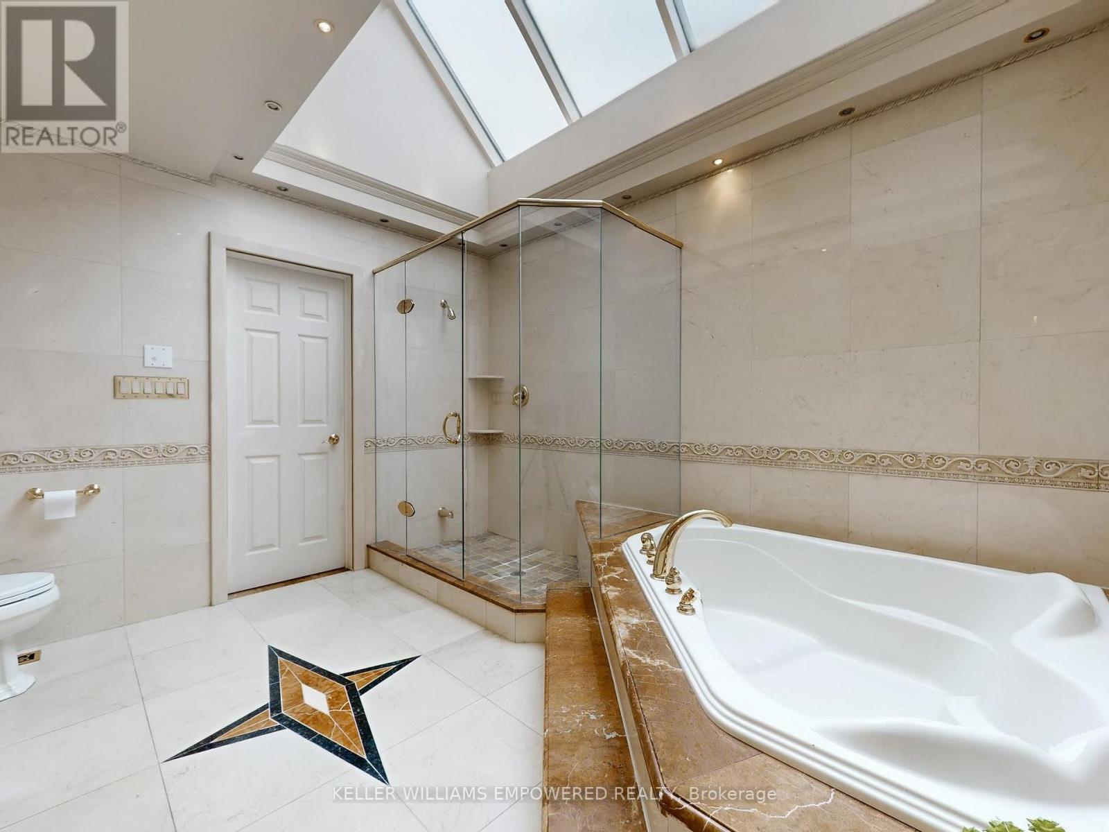 788 Woodland Acres Crescent, Vaughan, Ontario  L6A 1G2 - Photo 34 - N13239508