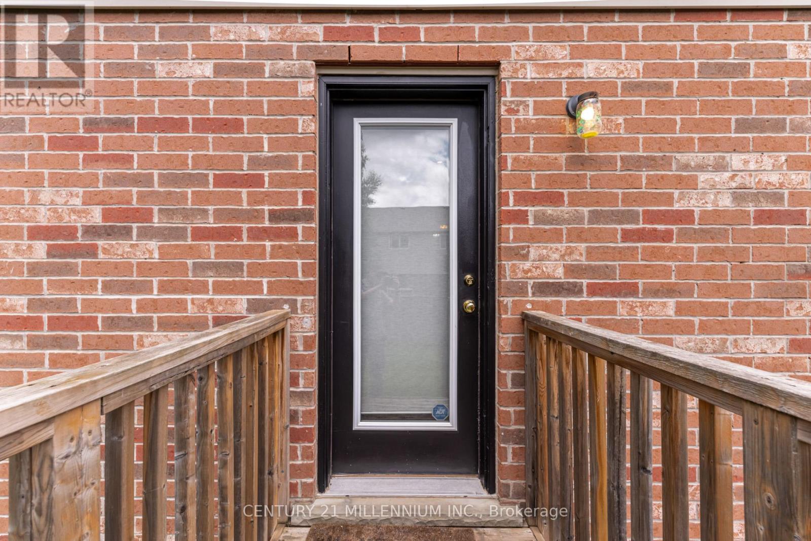 Upper - 217 King Street S, New Tecumseth, Ontario  L9R 1V4 - Photo 17 - N13239544