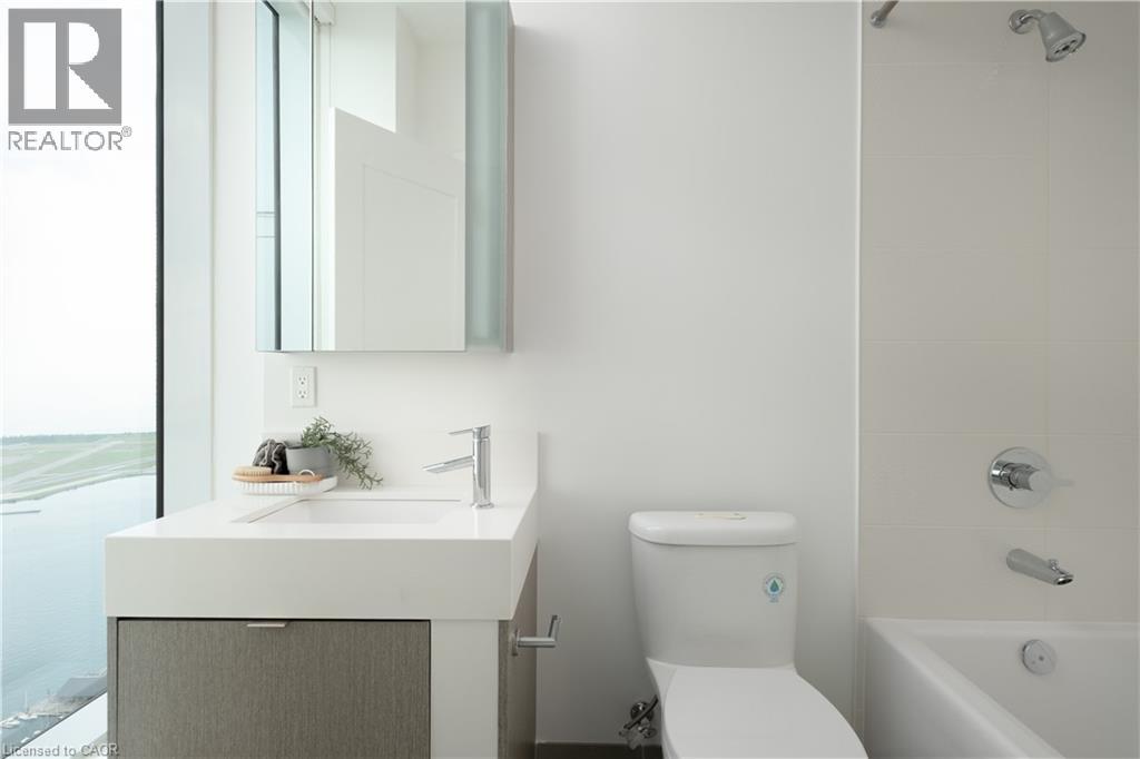 10 York Street Unit# 6210, Toronto, Ontario  M5J 2L9 - Photo 22 - 40833636