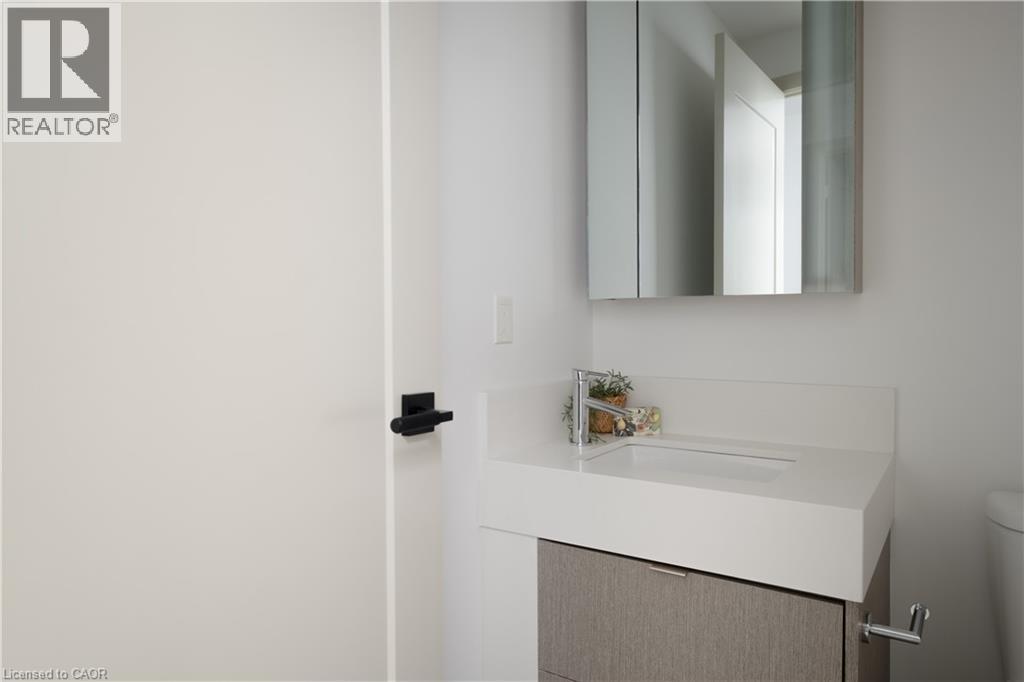 10 York Street Unit# 6210, Toronto, Ontario  M5J 2L9 - Photo 29 - 40833636