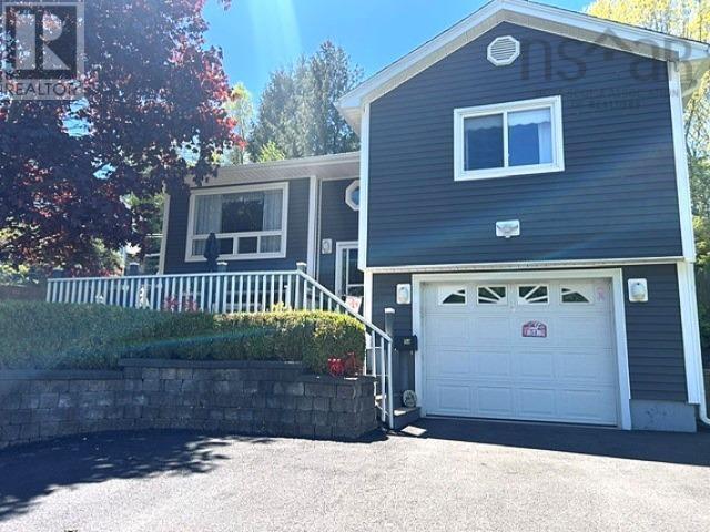 54 Martha Avenue, Truro, Nova Scotia  B2N 4V8 - Photo 2 - 202613141