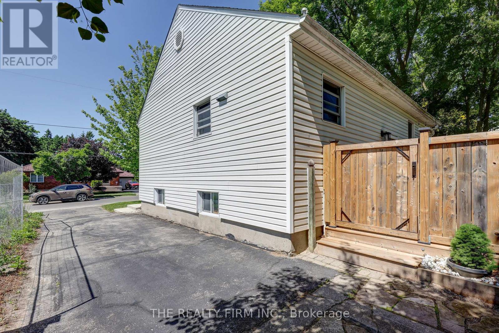 697 Victoria Street, London East, Ontario  N5Y 4C3 - Photo 21 - X13239778