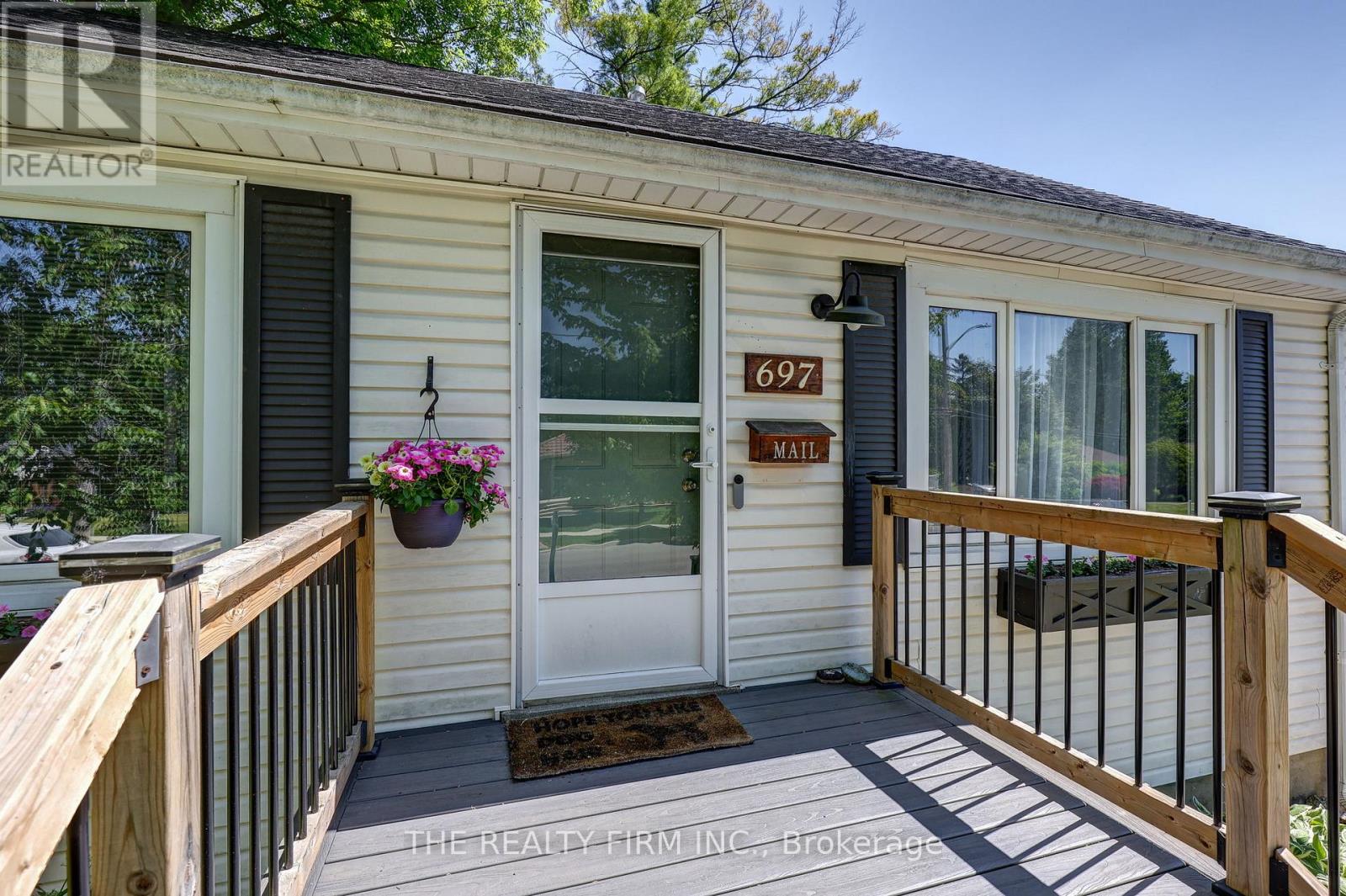 697 Victoria Street, London East, Ontario  N5Y 4C3 - Photo 3 - X13239778