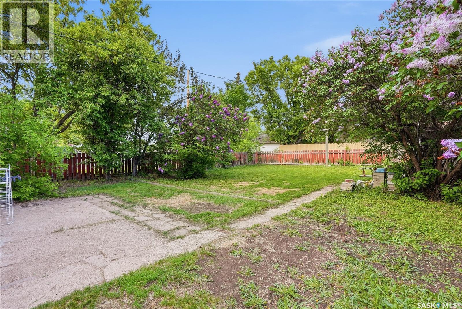 1148 K Avenue N, Saskatoon, Saskatchewan  S7N 2N8 - Photo 32 - SK038095