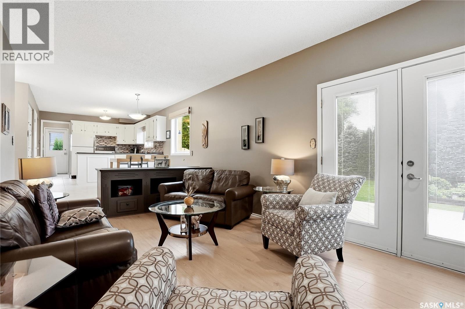 723 Candle Court, Saskatoon, Saskatchewan  S7K 4Z9 - Photo 15 - SK038073