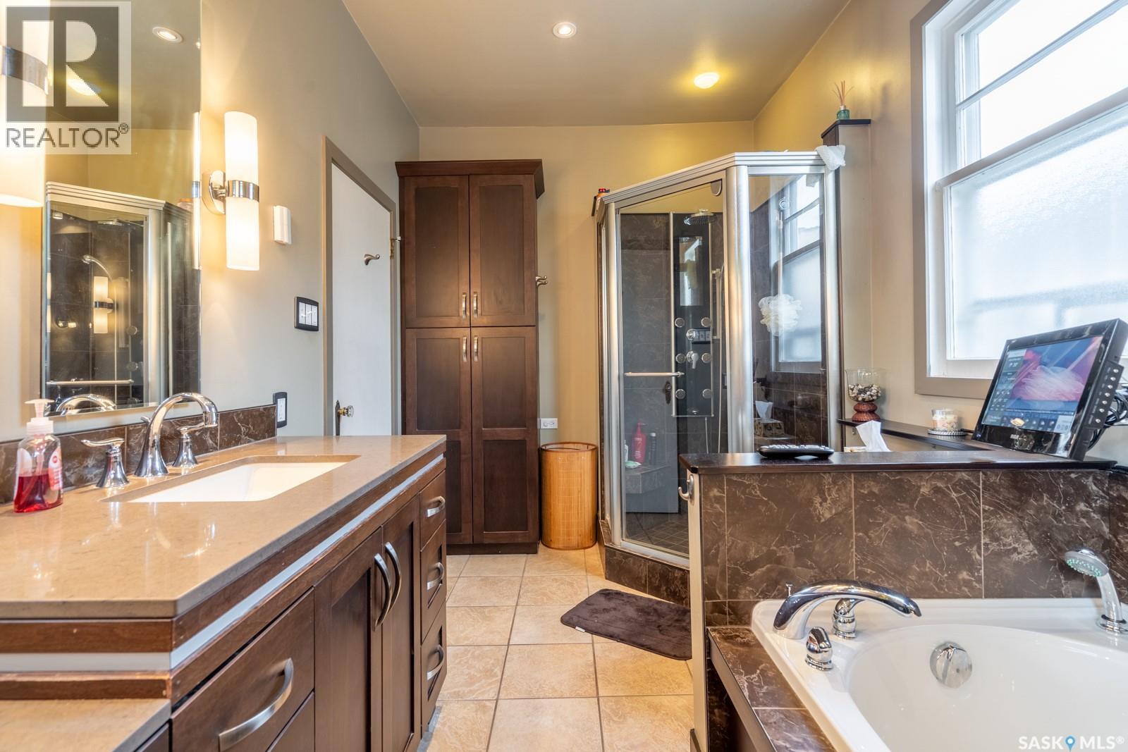 2075 Quebec Street, Regina, Saskatchewan  S4P 1K1 - Photo 23 - SK037982