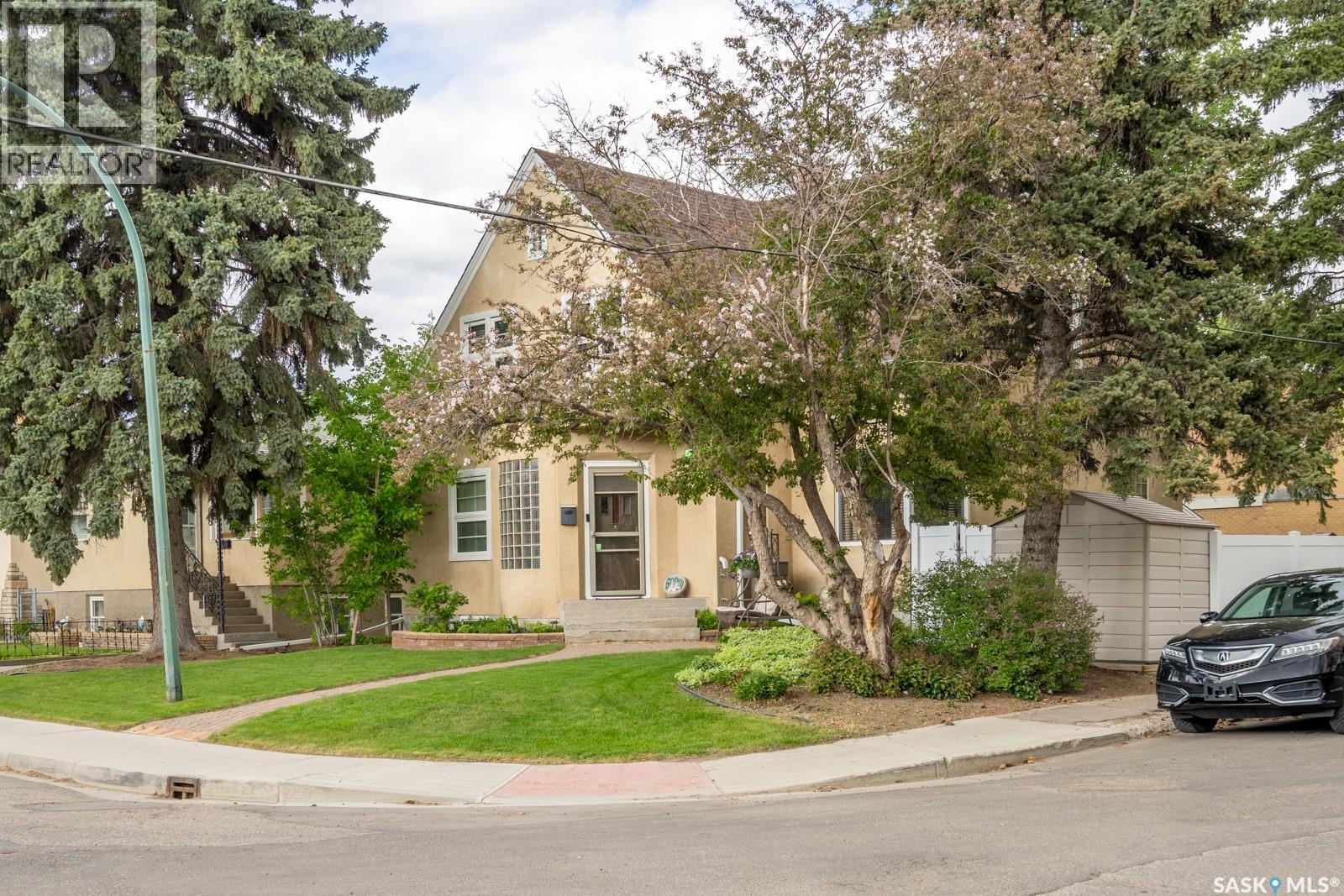 2075 Quebec Street, Regina, Saskatchewan  S4P 1K1 - Photo 3 - SK037982