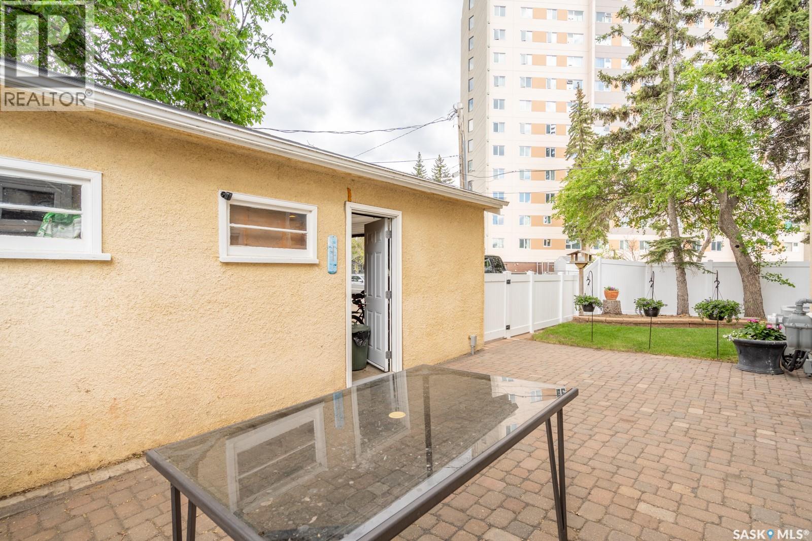 2075 Quebec Street, Regina, Saskatchewan  S4P 1K1 - Photo 54 - SK037982