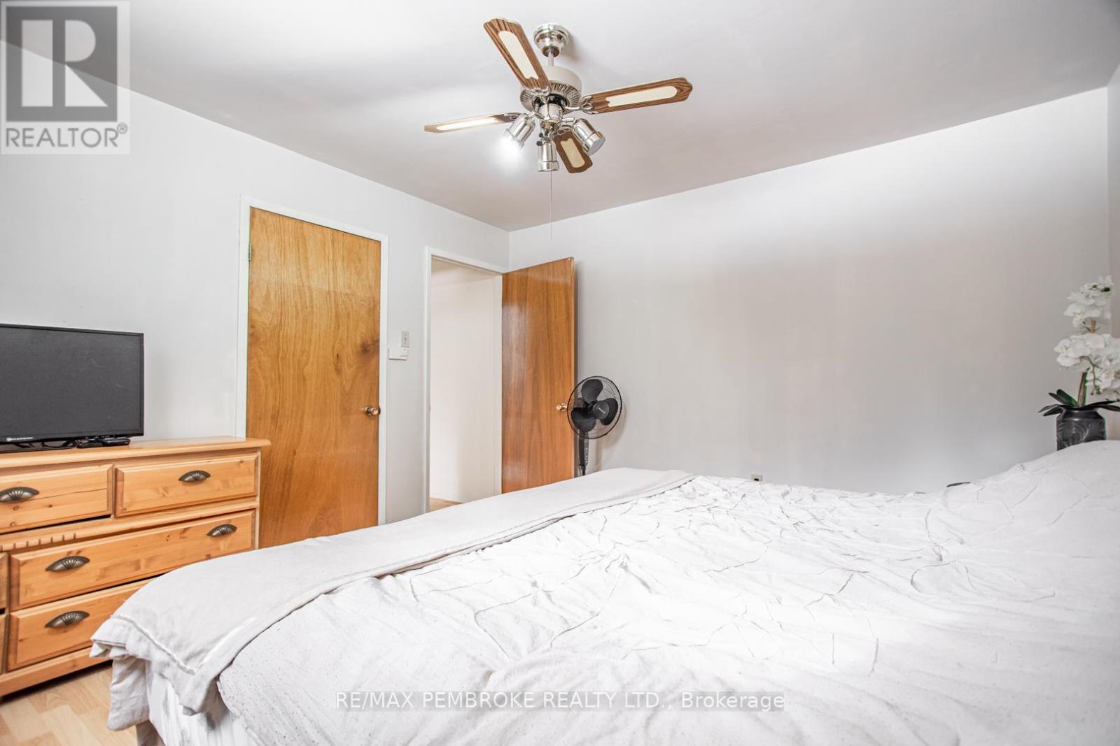 701 Smaglinski Stoppa Parkway, Madawaska Valley, Ontario  K0J 2N0 - Photo 12 - X13239634