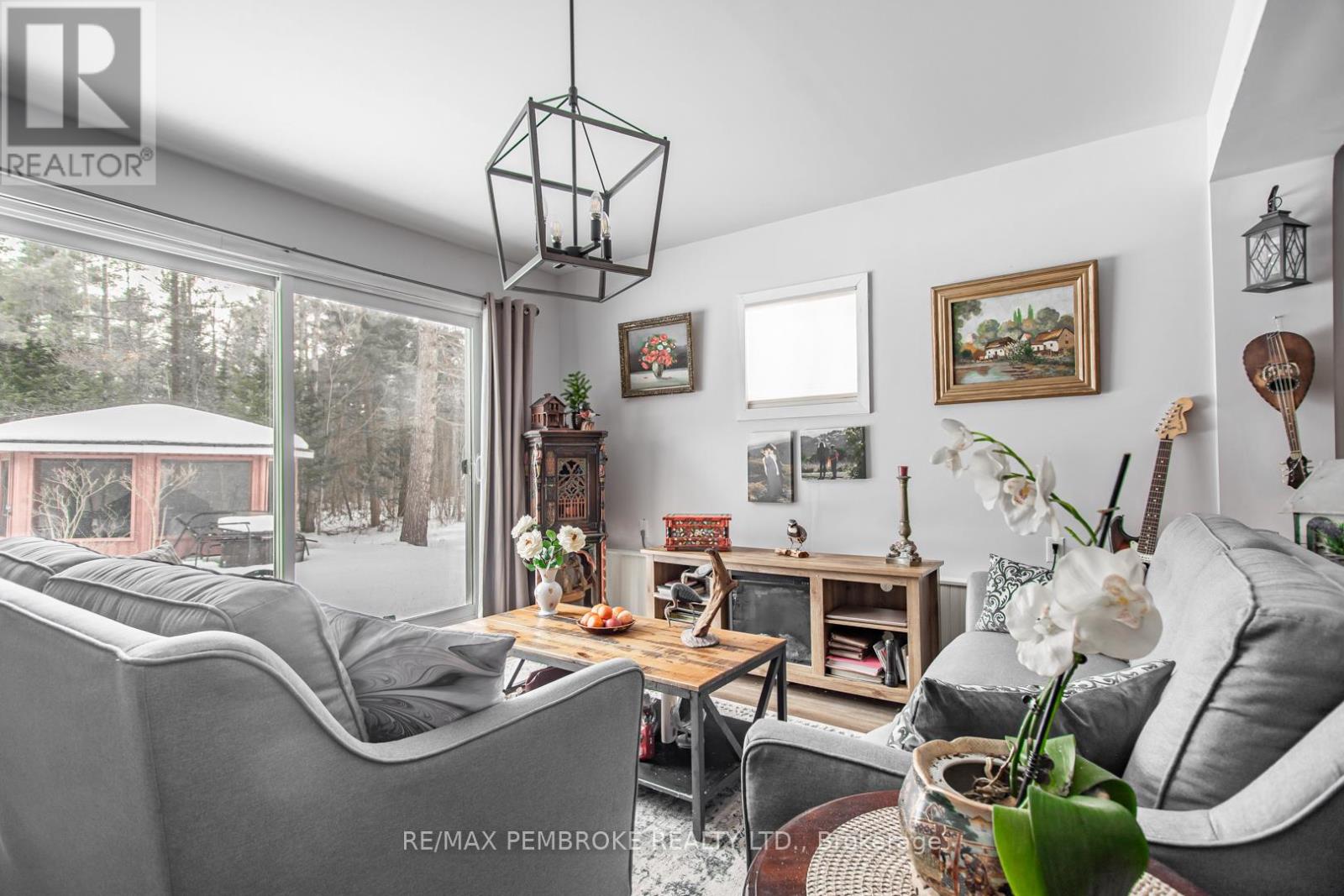 701 Smaglinski Stoppa Parkway, Madawaska Valley, Ontario  K0J 2N0 - Photo 25 - X13239634