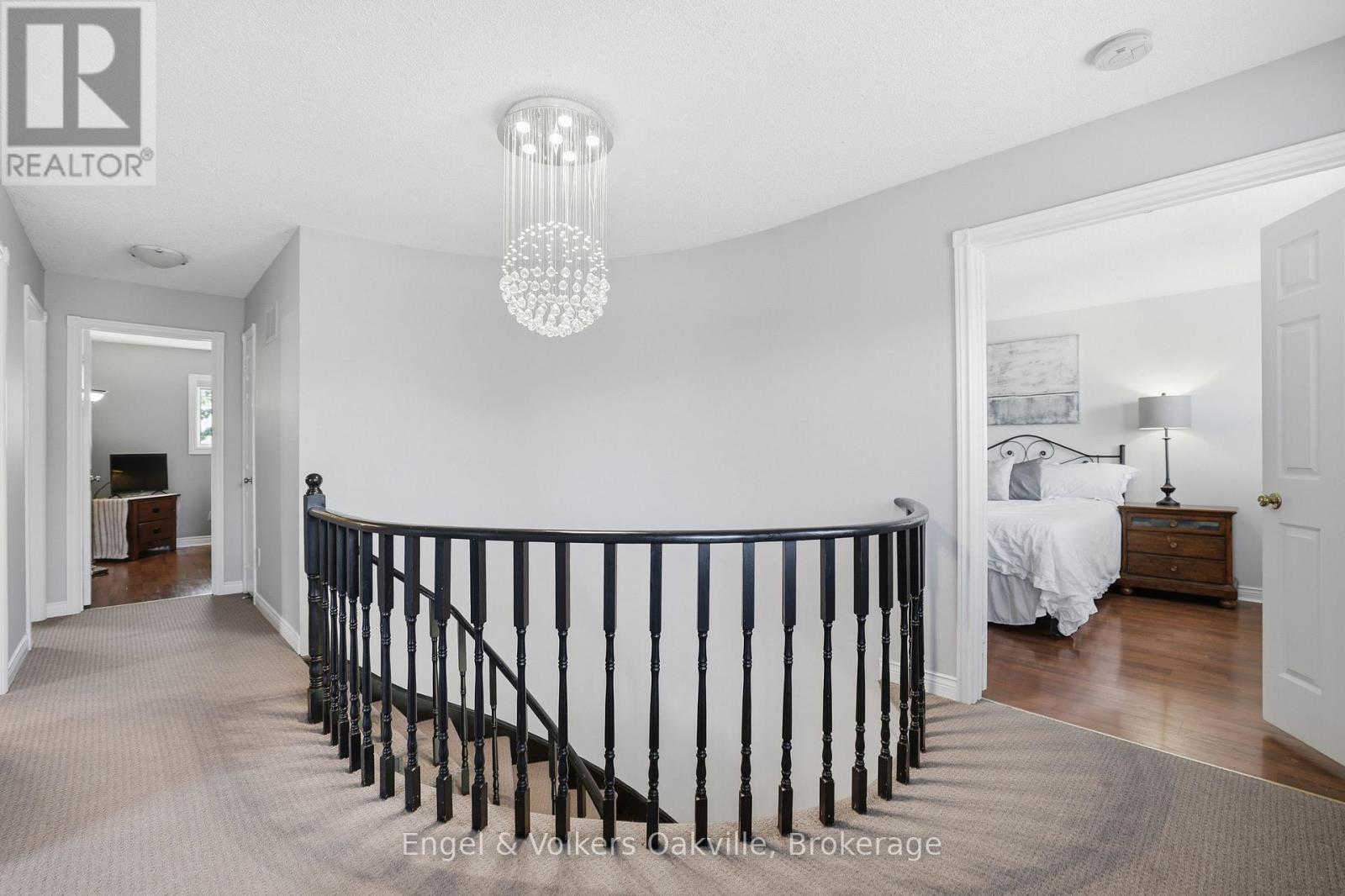 1245 Creekside Drive, Oakville, Ontario  L6H 4Y8 - Photo 15 - W13239572