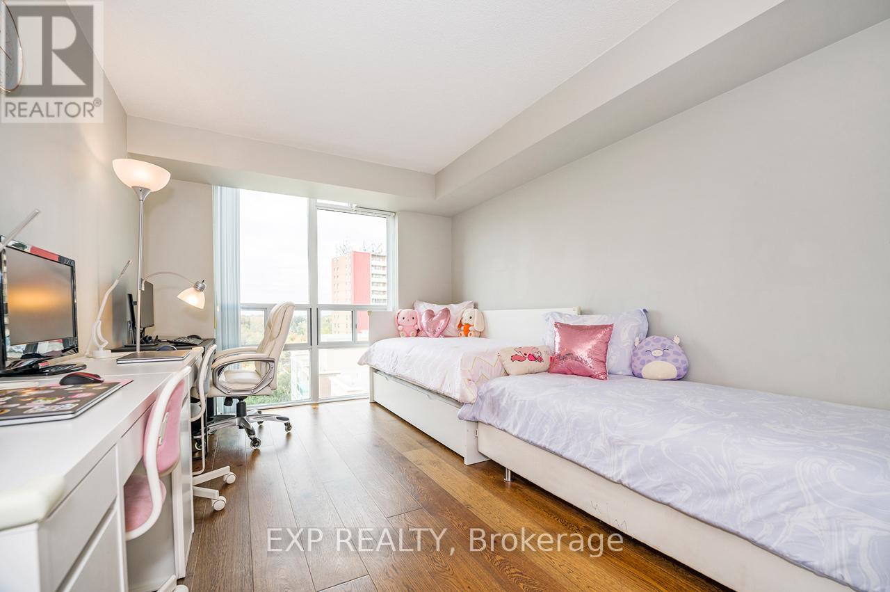1403 - 15 Michael Power Place, Toronto, Ontario  M9A 5G4 - Photo 17 - W13239060