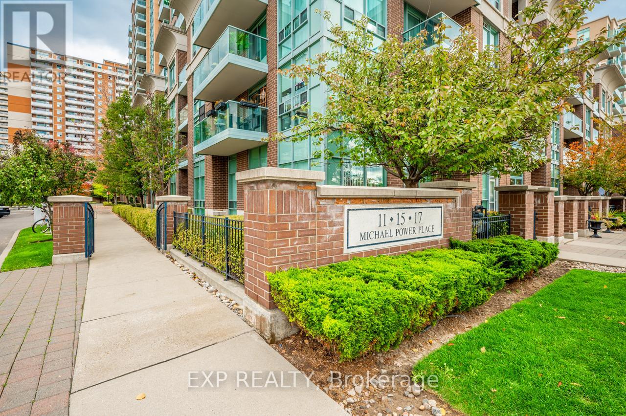 1403 - 15 Michael Power Place, Toronto, Ontario  M9A 5G4 - Photo 2 - W13239060
