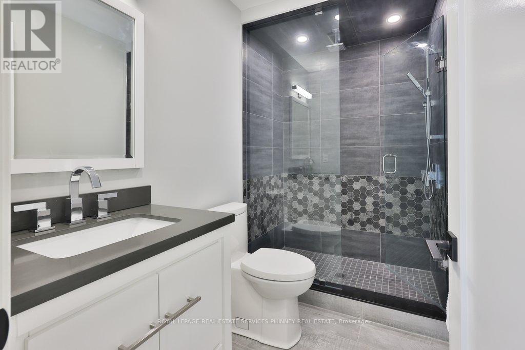 1638 Ruscombe Close, Mississauga, Ontario  L5J 1Y3 - Photo 27 - W13239120