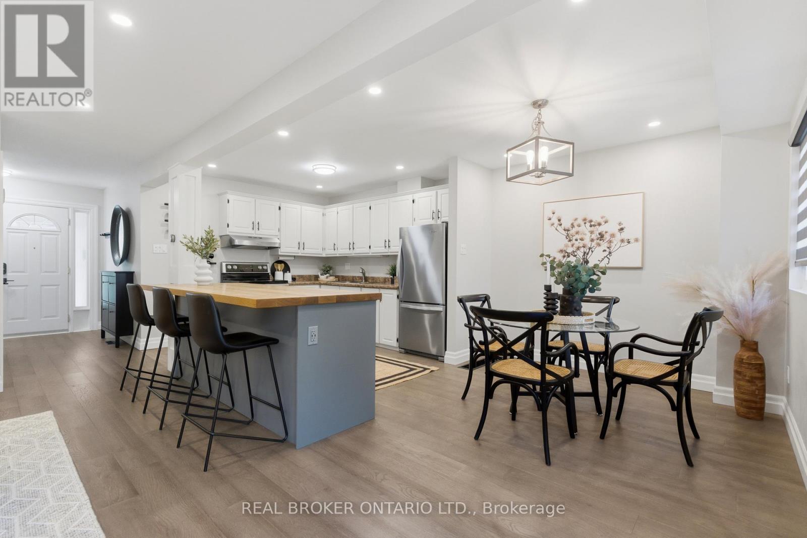 4 - 481 Woodview Road, Burlington, Ontario  L7N 2Z9 - Photo 11 - W13239156