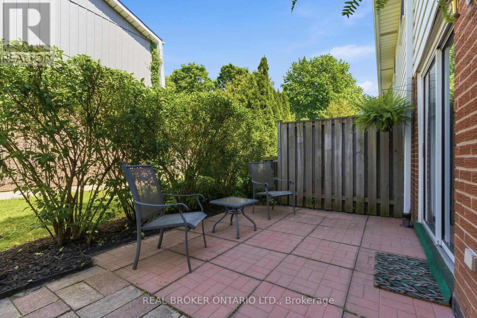4 - 481 Woodview Road, Burlington, Ontario  L7N 2Z9 - Photo 41 - W13239156