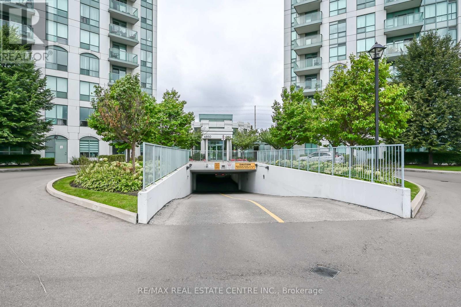 1611 - 4900 Glen Erin Drive, Mississauga, Ontario  L5M 7S2 - Photo 42 - W13239160