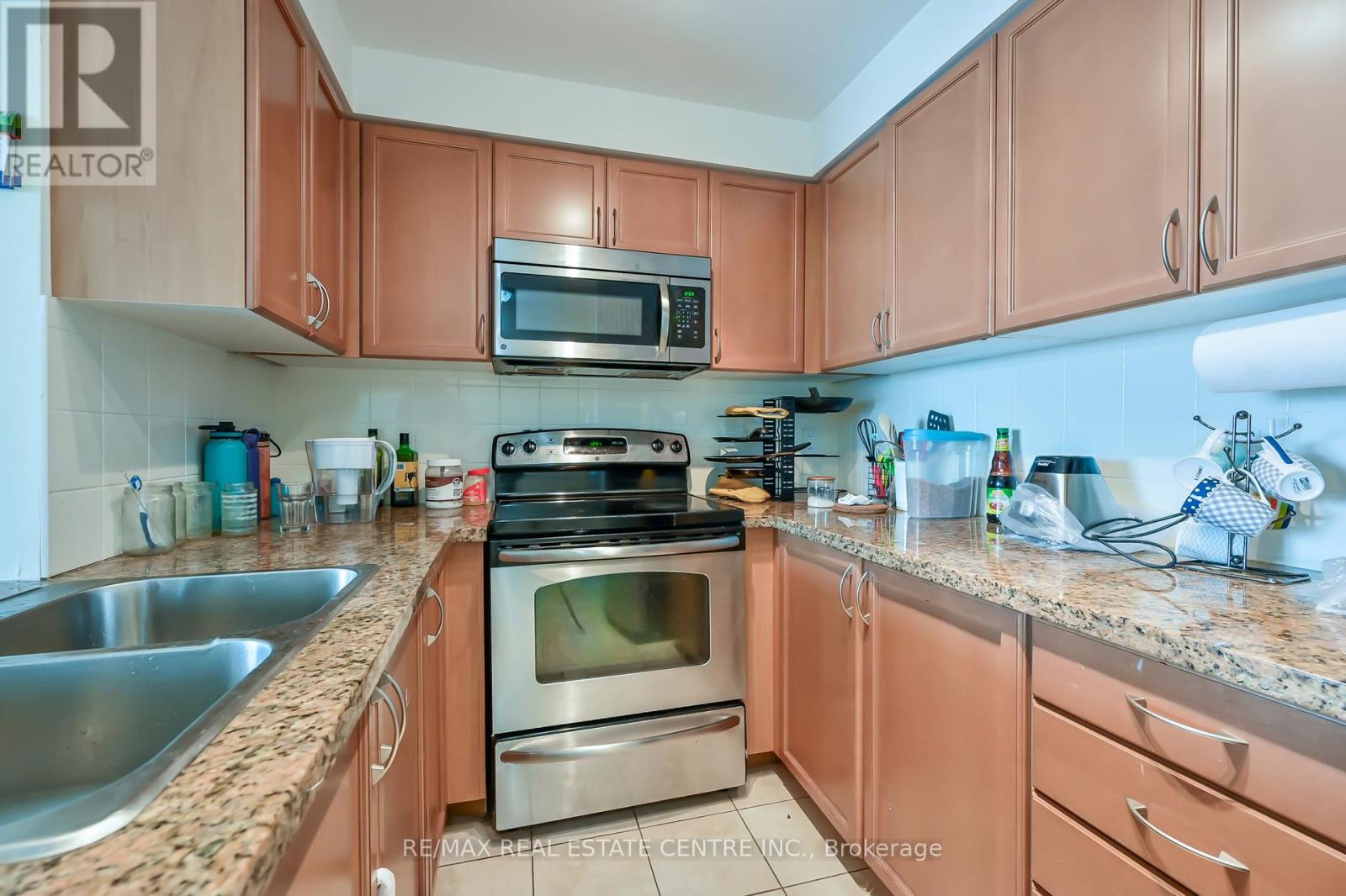 1611 - 4900 Glen Erin Drive, Mississauga, Ontario  L5M 7S2 - Photo 9 - W13239160
