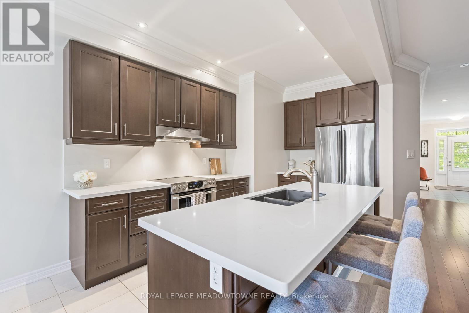 45 Rain Forest Lane, Halton Hills, Ontario  L7G 0L8 - Photo 10 - W13239172