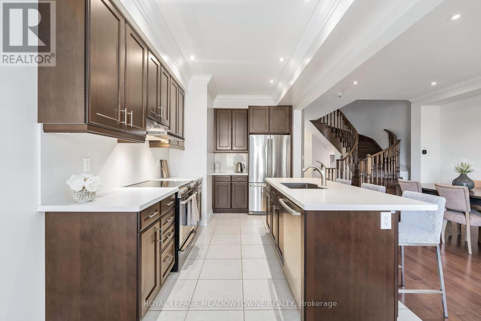 45 Rain Forest Lane, Halton Hills, Ontario  L7G 0L8 - Photo 11 - W13239172