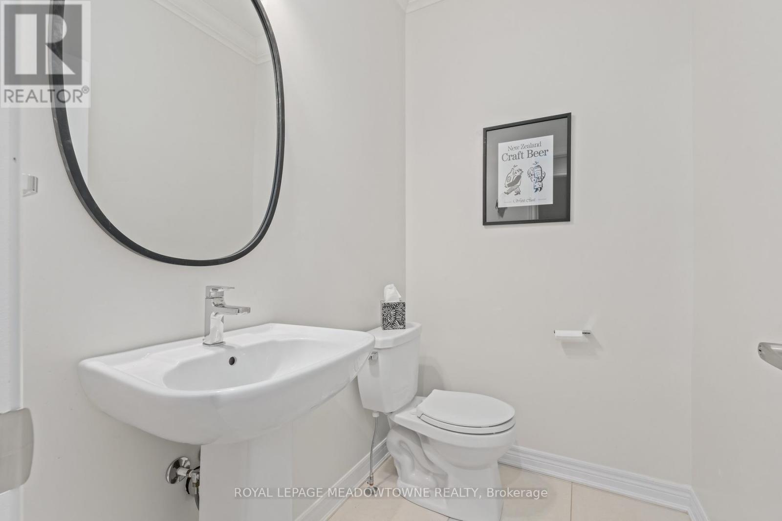 45 Rain Forest Lane, Halton Hills, Ontario  L7G 0L8 - Photo 18 - W13239172