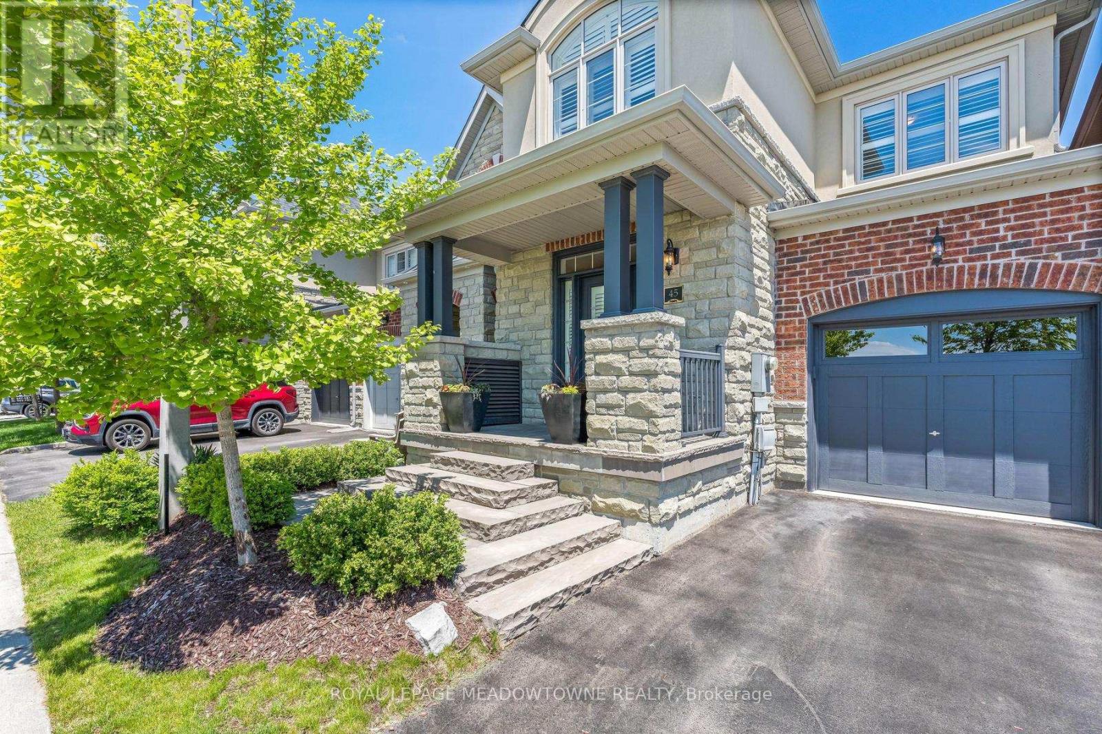 45 Rain Forest Lane, Halton Hills, Ontario  L7G 0L8 - Photo 3 - W13239172