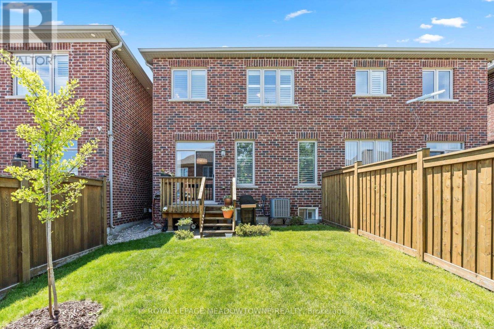 45 Rain Forest Lane, Halton Hills, Ontario  L7G 0L8 - Photo 34 - W13239172