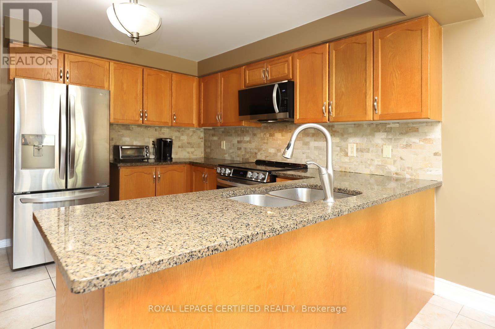 9 Split Rail Road, Brampton, Ontario  L6X 4S1 - Photo 14 - W13239270