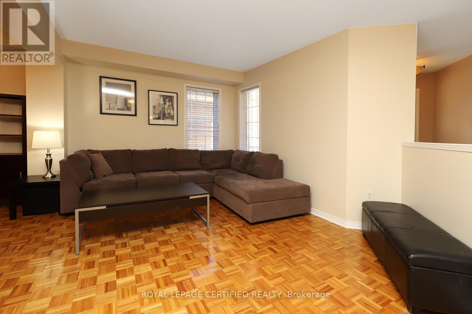 9 Split Rail Road, Brampton, Ontario  L6X 4S1 - Photo 7 - W13239270