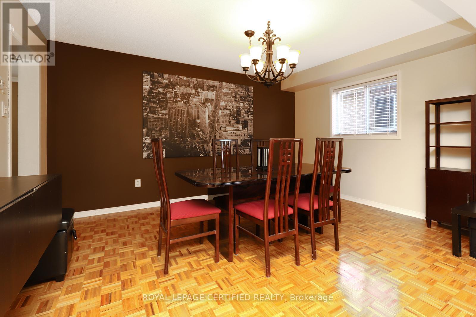 9 Split Rail Road, Brampton, Ontario  L6X 4S1 - Photo 9 - W13239270