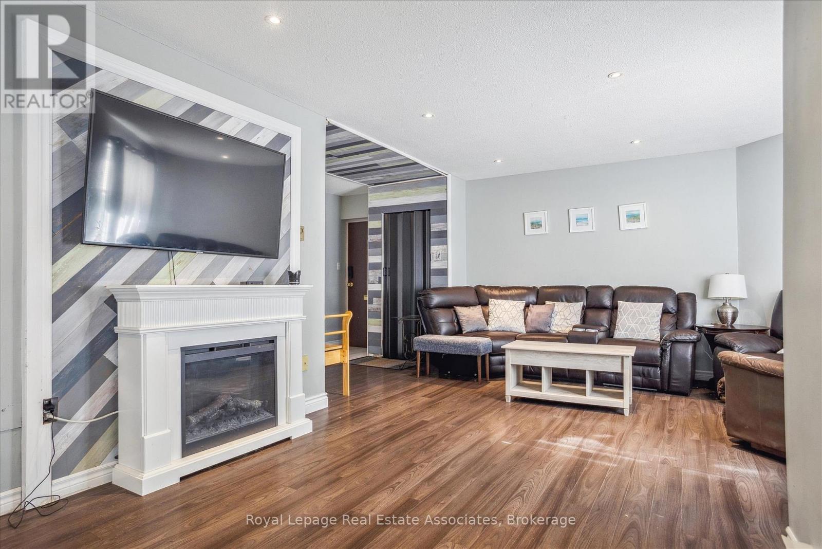 53 - 2035 South Millway, Mississauga, Ontario  L5L 1R7 - Photo 10 - W13239294