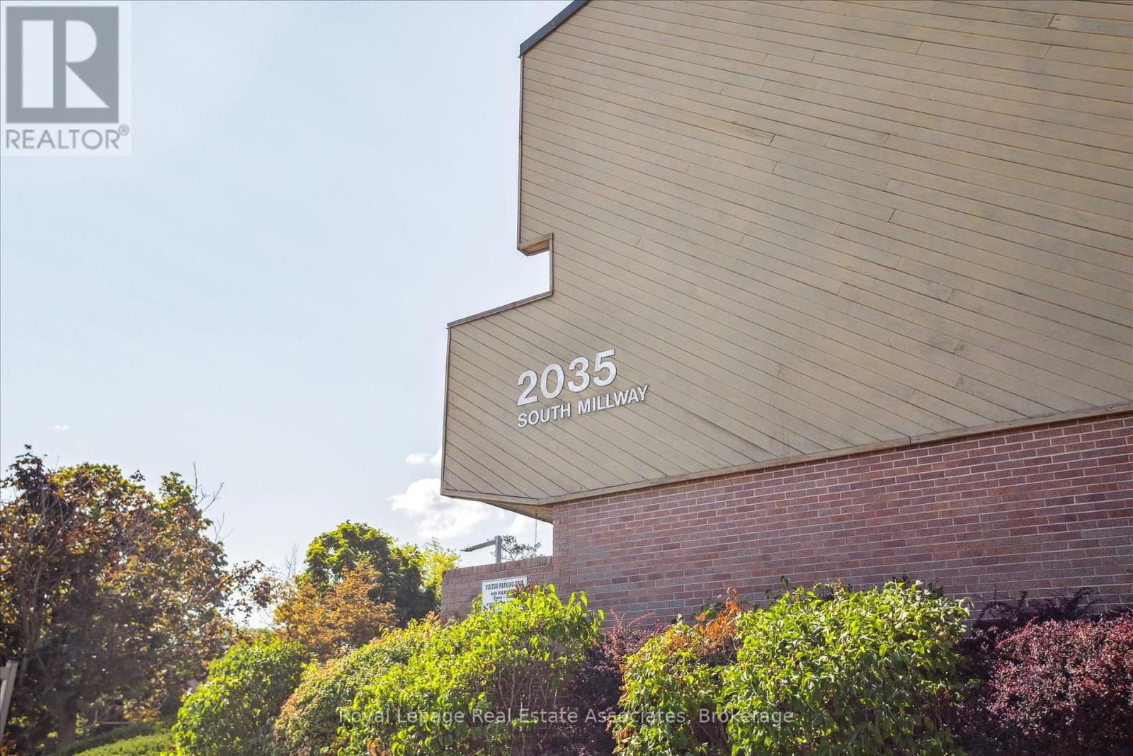 53 - 2035 South Millway, Mississauga, Ontario  L5L 1R7 - Photo 4 - W13239294