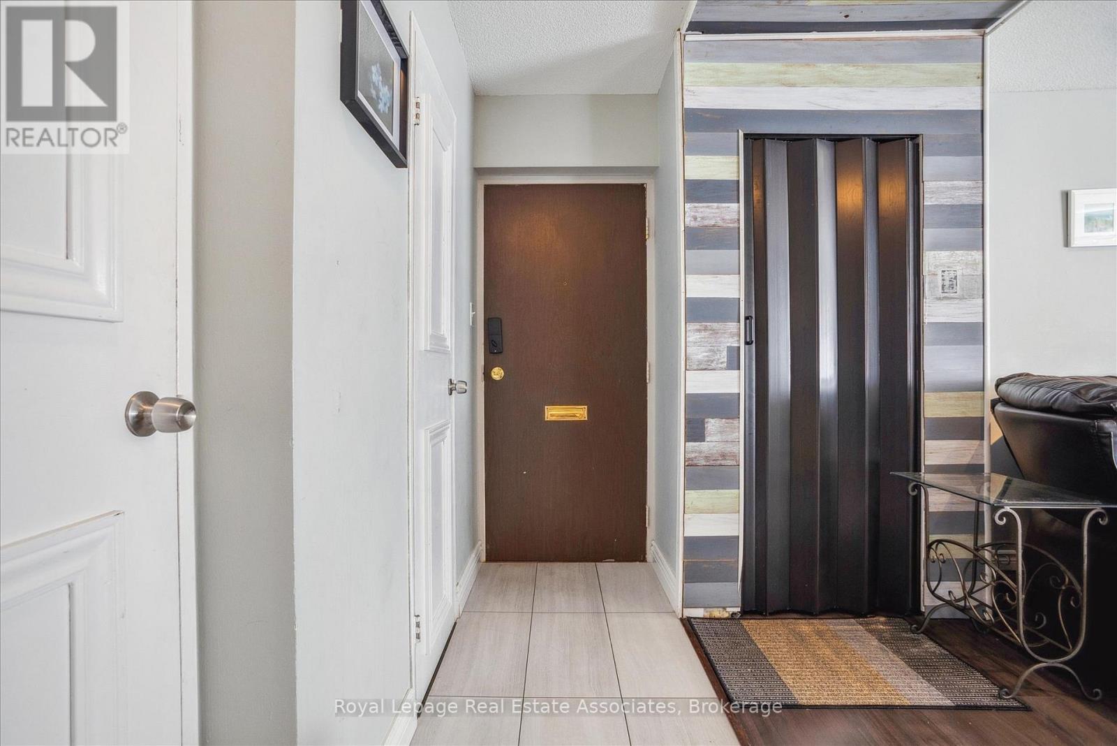 53 - 2035 South Millway, Mississauga, Ontario  L5L 1R7 - Photo 5 - W13239294