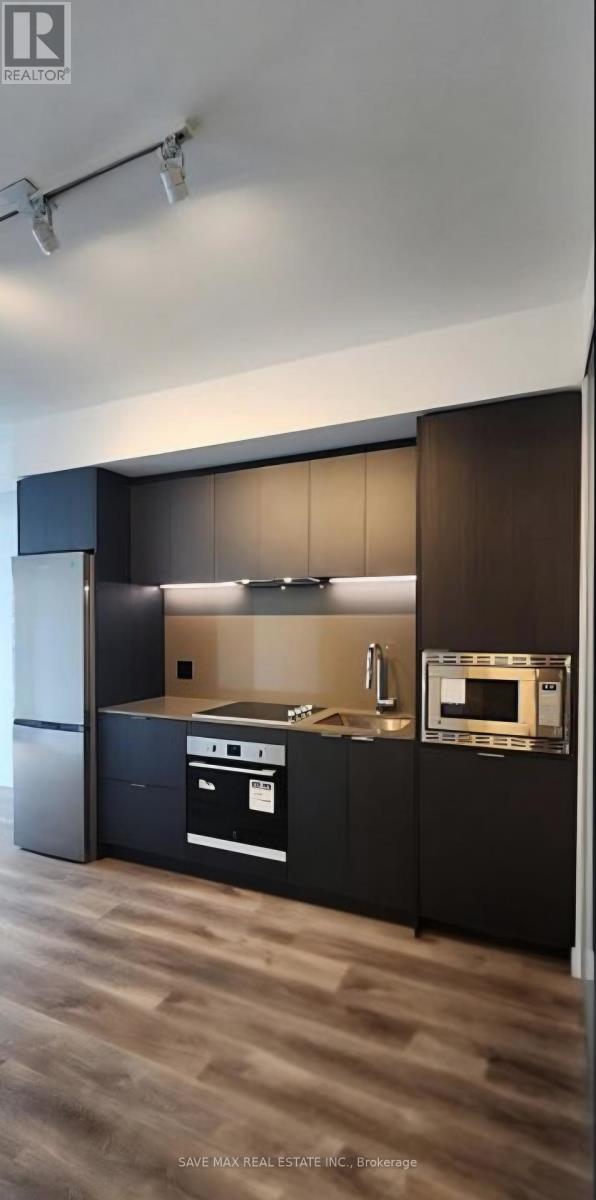 514 - 86 Dundas Street E, Mississauga, Ontario  L5A 1W4 - Photo 4 - W13239326