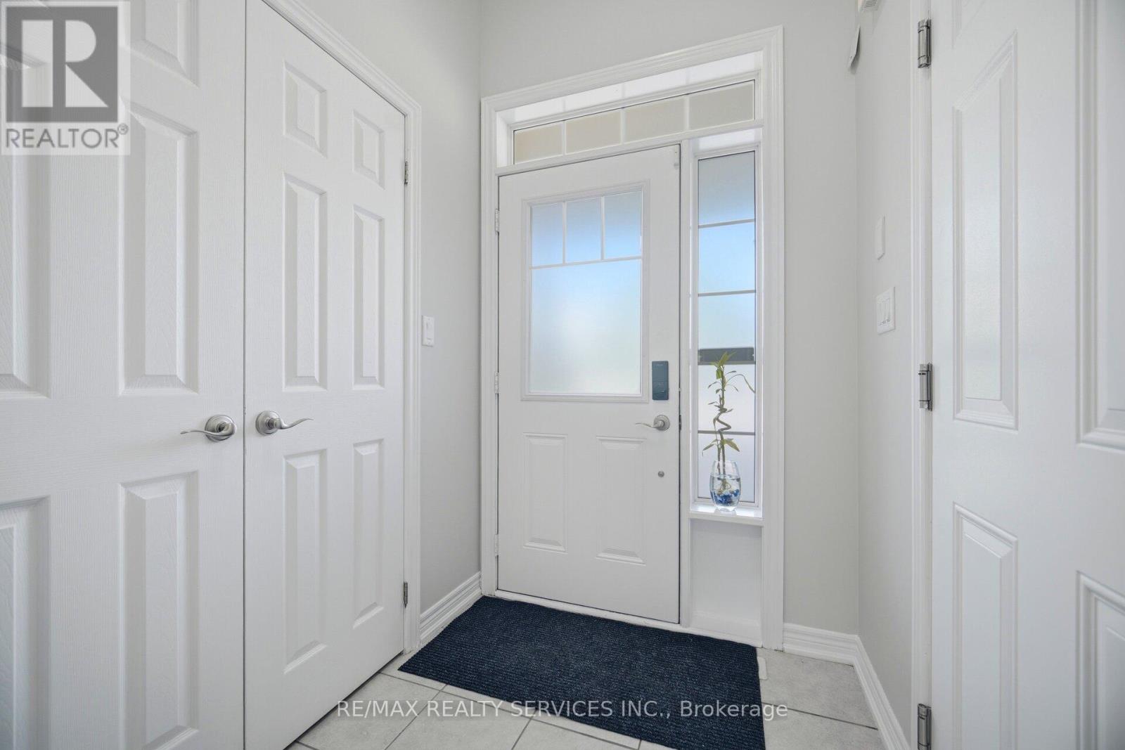 118 Tundra Road, Caledon, Ontario  L7C 4A6 - Photo 8 - W13239374