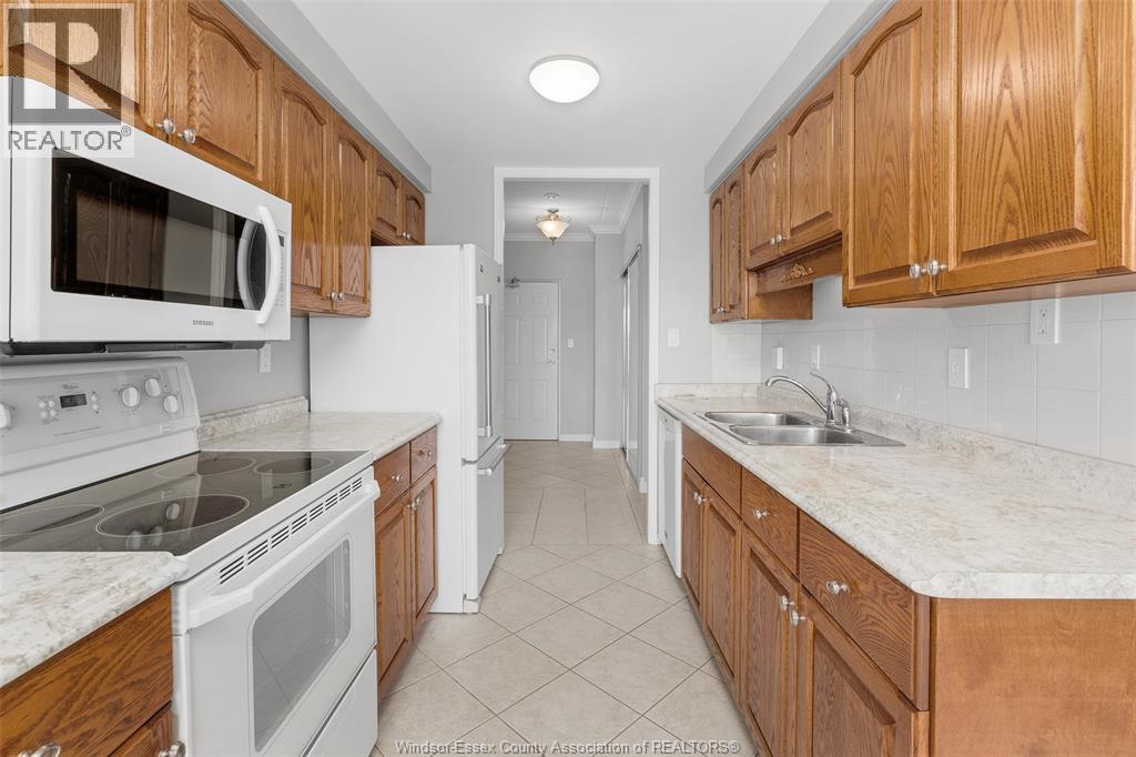 1885 Normandy Unit# 305, Lasalle, Ontario  N9H 1P9 - Photo 12 - 26013112
