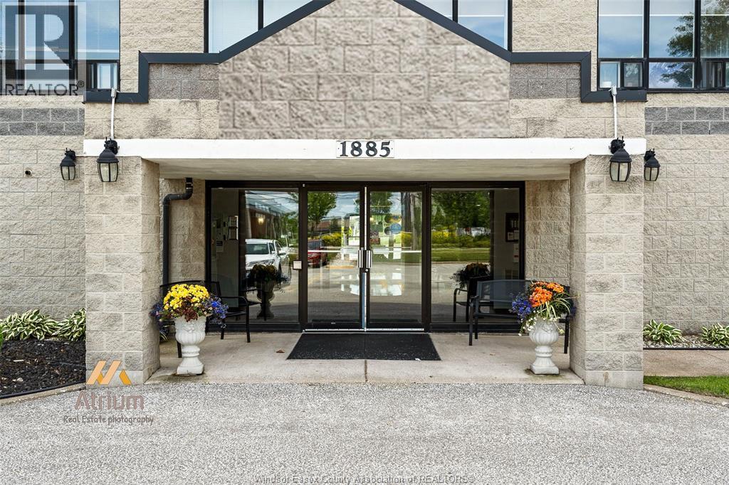 1885 Normandy Unit# 305, Lasalle, Ontario  N9H 1P9 - Photo 3 - 26013112