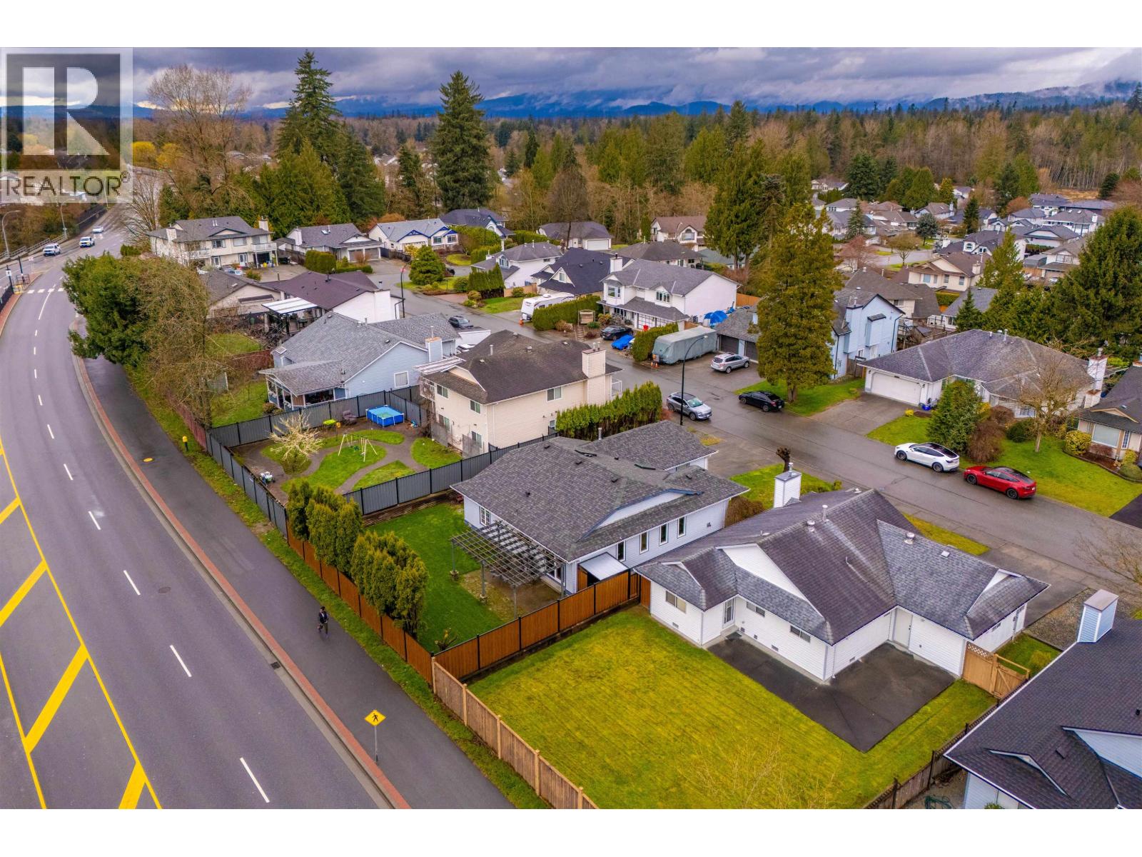 23174 124a Avenue, Maple Ridge, British Columbia  V2X 0G2 - Photo 25 - R3131465