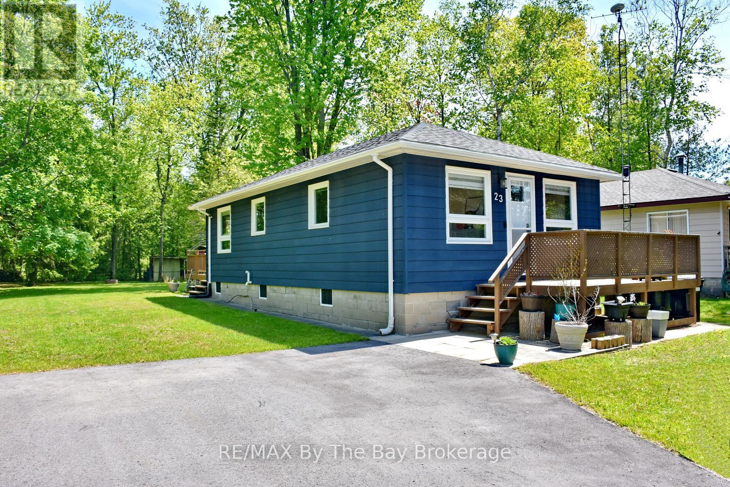 23 Sunnidale Road N, Wasaga Beach, Ontario  L9Z 2B7 - Photo 24 - S13239614