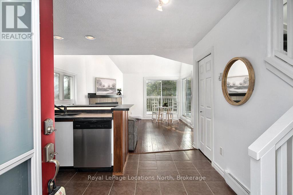 182 - 49 Trott Boulevard, Collingwood, Ontario  L9Y 5B8 - Photo 2 - S13239744