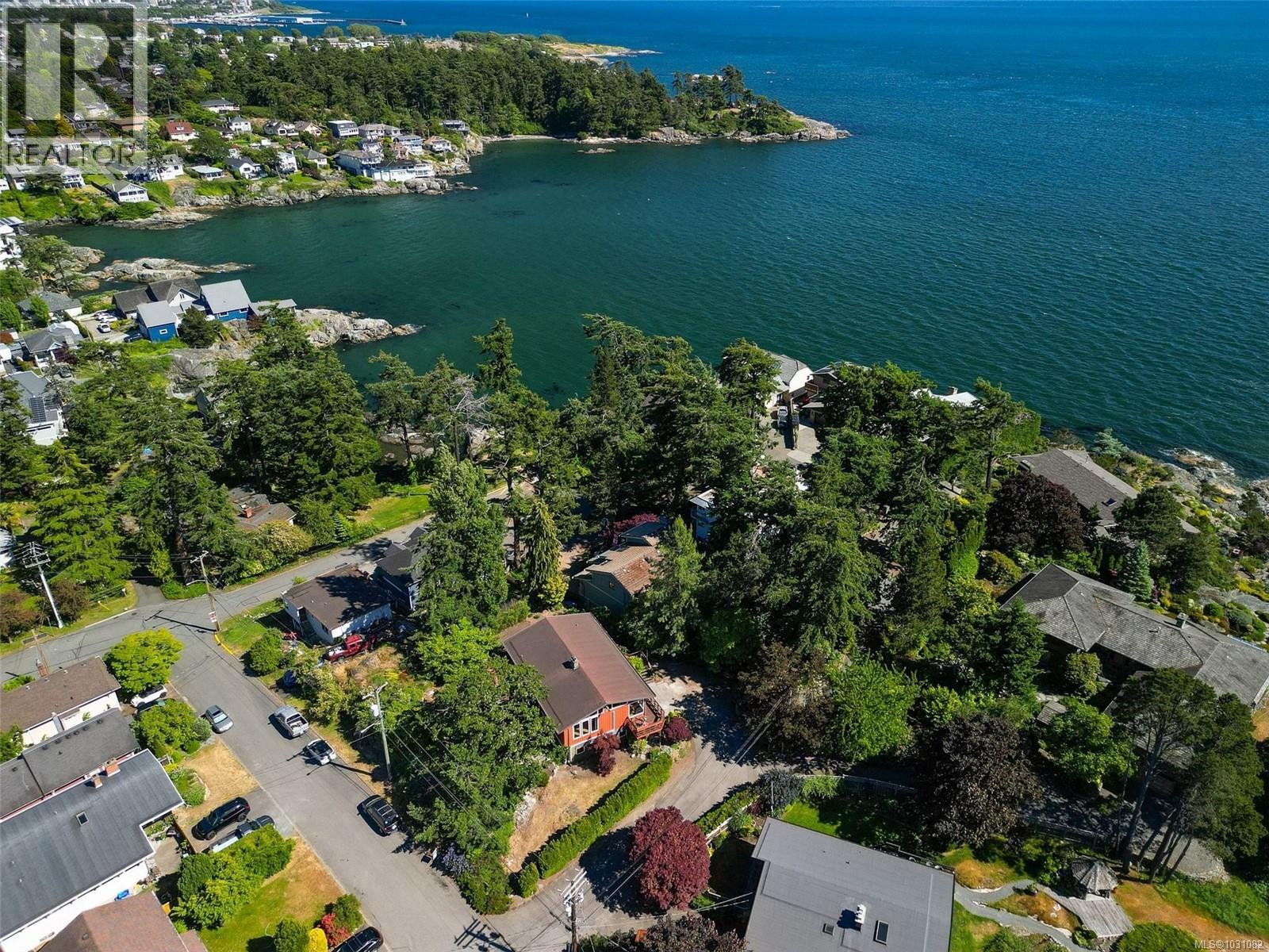 1413 Beatty St, Esquimalt, British Columbia  V9A 5L5 - Photo 37 - 1031082