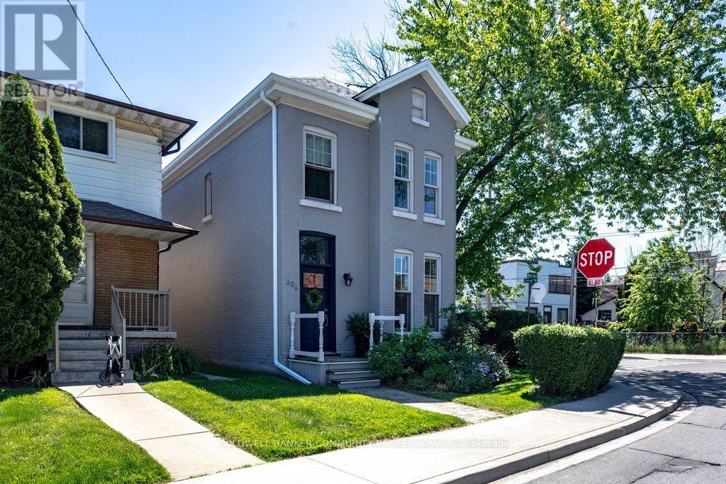 394 Bay Street N, Hamilton, Ontario  L8L 1N1 - Photo 2 - X13239284
