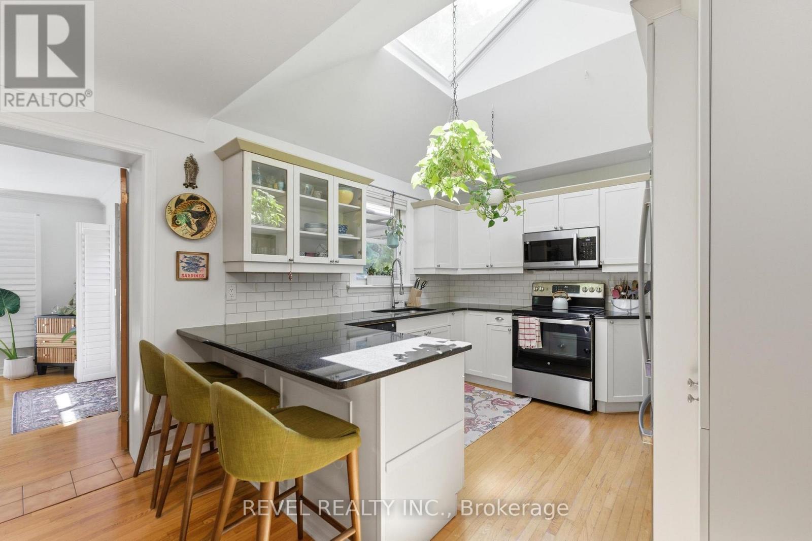 82 Cumming Court, Hamilton, Ontario  L9G 1V3 - Photo 12 - X13239310