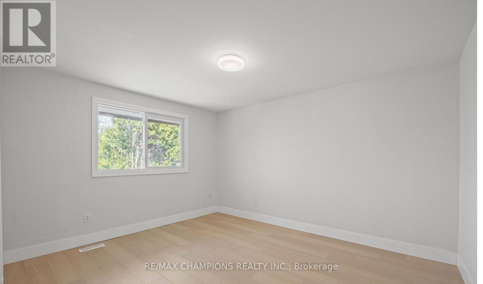 1763 Aldersbrook Road, London North, Ontario  N6G 3E2 - Photo 5 - X13239324
