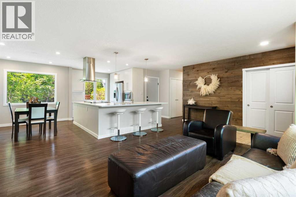 3123 Brentwood Boulevard Nw, Calgary, Alberta  T2L 1L9 - Photo 5 - A2316631