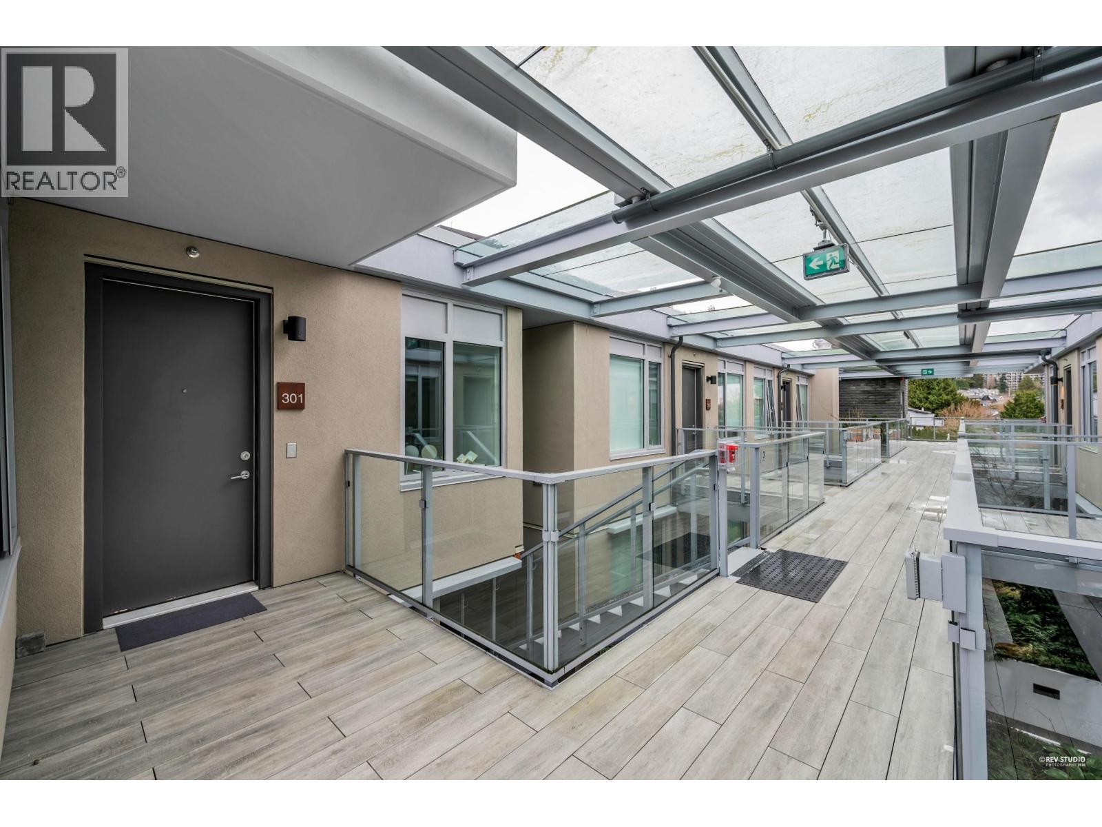 301 1331 Marine Drive, West Vancouver, British Columbia  V7T 1B6 - Photo 33 - R3132136