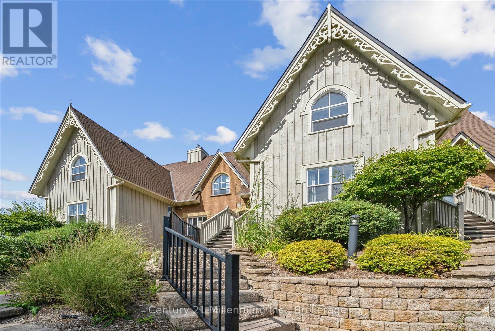 219 - 184 Snowbridge Way, Blue Mountains, Ontario  L9Y 0V1 - Photo 4 - X13239656