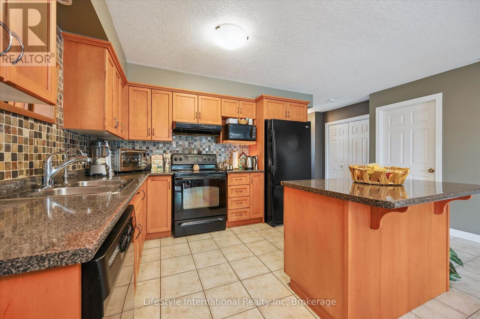 47 Hasler Crescent, Guelph (Pineridge/westminster Woods), Ontario  N1L 1A2 - Photo 13 - X13239670