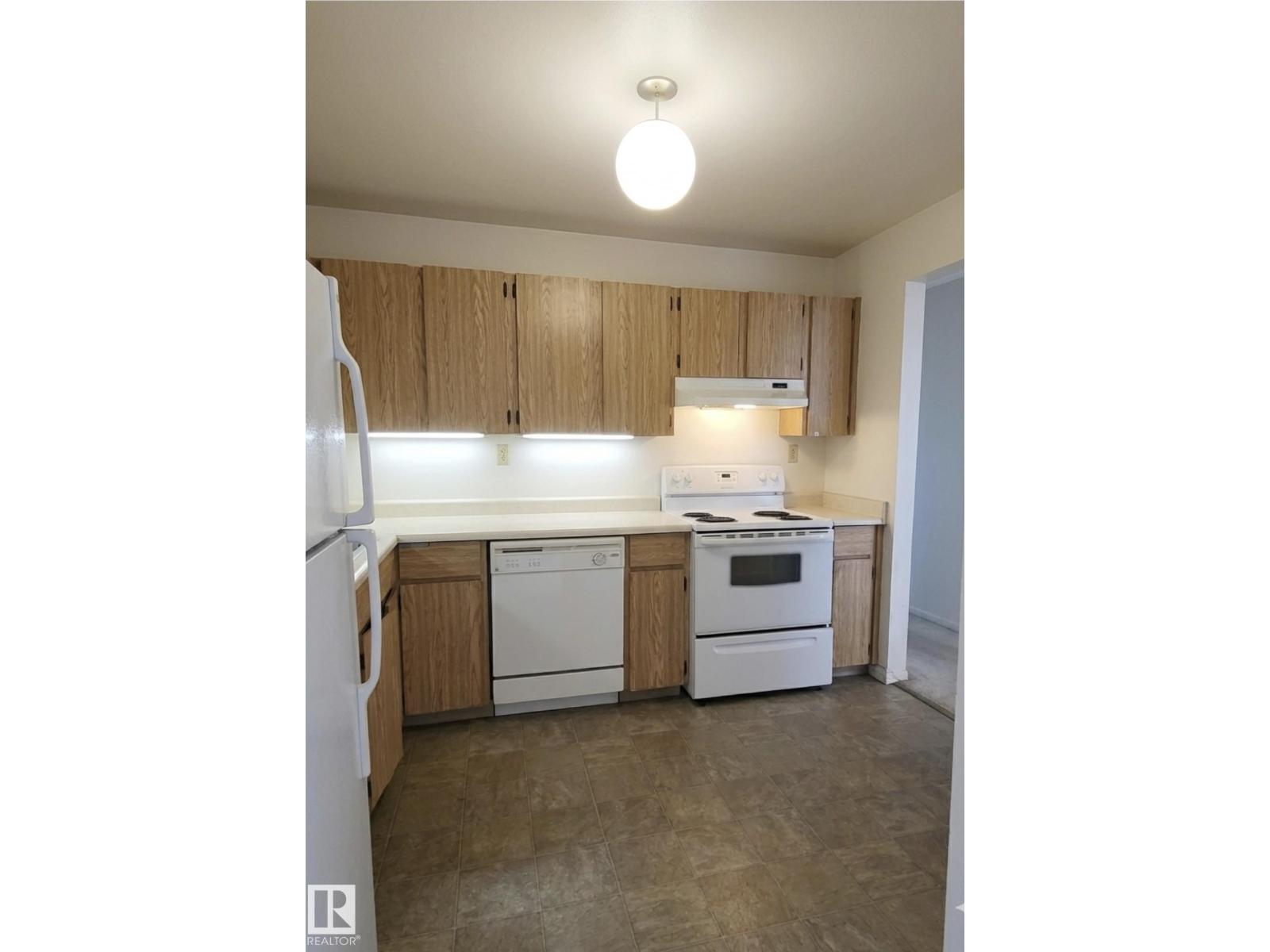 #203 1628 48 St Nw, Edmonton, Alberta  T6L 5P5 - Photo 4 - E4491670