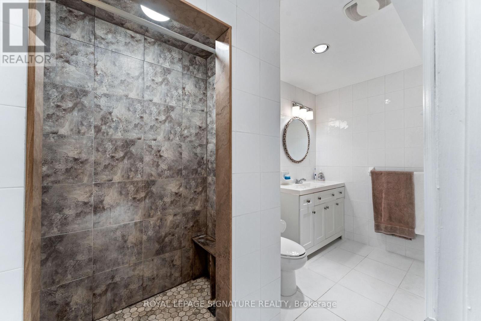 74 Willis Road, Vaughan, Ontario  L4L 2S2 - Photo 37 - N13238740